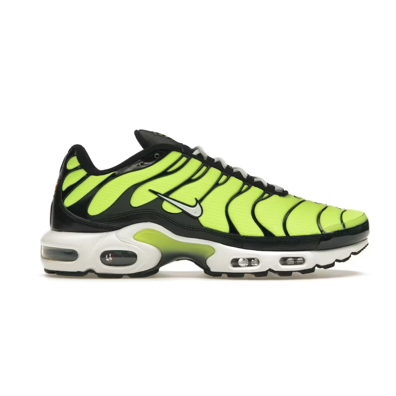 Air max plus deals volt black neon green