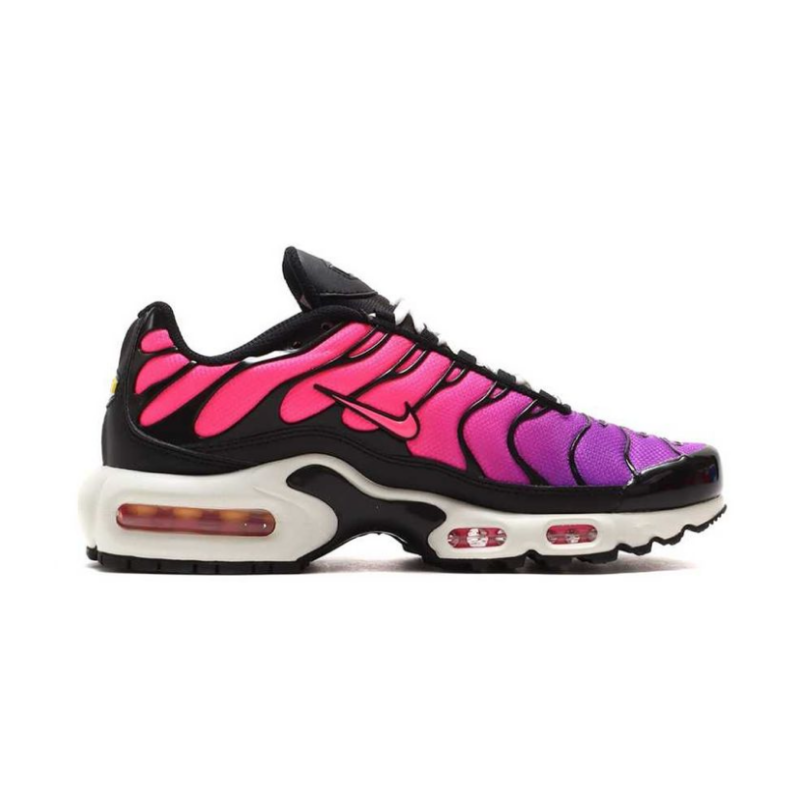 Nike tn outlet black and pink