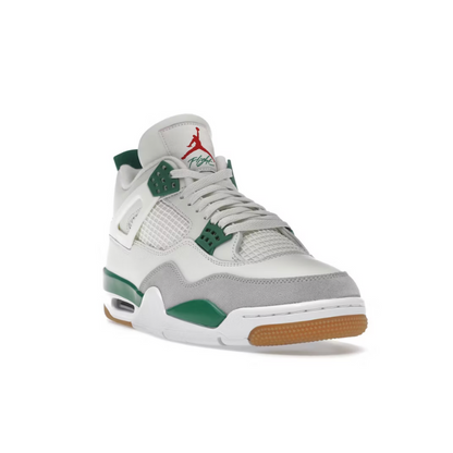 Jordan 4 Retro SB Pine Green